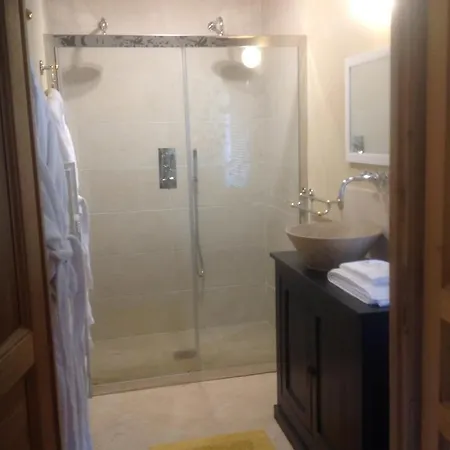 Le Clos-masure De Beatrice